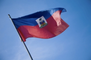 Repùblica Dominicana : Le bicolore haitien hissé au Batey El Seybo, un haitien est accusé