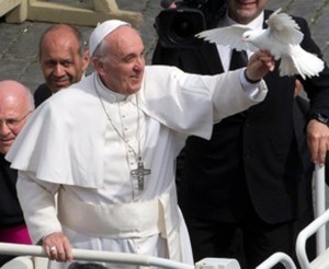 Vatican: Pape François ”le temps passé à côté d’un malade est sacré”