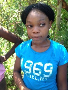 Haiti: Bis chavire ak tout moun: 23 mouri, 37 blese, Sèlman Joceline Terolien ki chape san anyen pa rive l