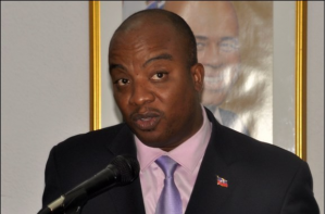 Haiti: Le ministre de la justice confirme la requête d’extradiction de l’ex Sénatrice Mirlande Liberus