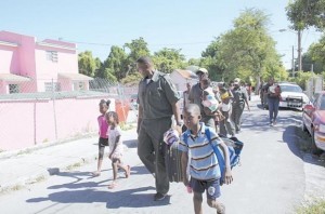 Monde: Les Bahamas prêts à expulser des immigrants illégaux haitiens