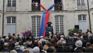 Monde: Inauguration de la statue de Toussaint-Louverture à La Rochelle