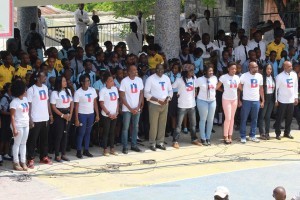 Haiti: Près de 3 millions d’élèves ont pris le chemin de l’école pour la saison 2015-2016